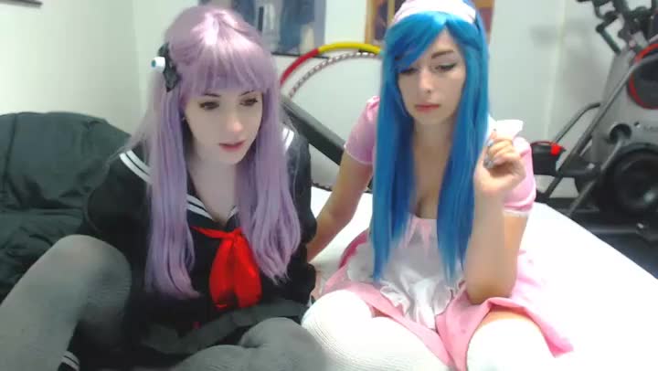 Lana Rain~WebCam~2014-09-29 lana rain-with roommate