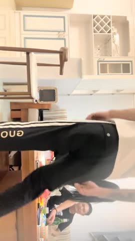 20230620，【换妻极品探花】，今夜19岁学生妹，一瓶瓶啤酒不断灌，三男一女淫乱~HQ 20230620-213038-165 new